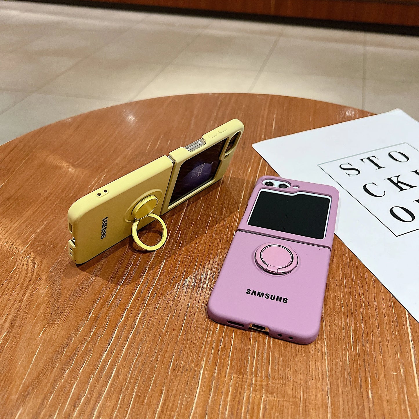 Funda de teléfono con soporte de anillo de silicona líquida de Color caramelo oficial de lujo Samsung Galaxy Z Flip 7 6 5 4 3 funda protectora a prueba de golpes