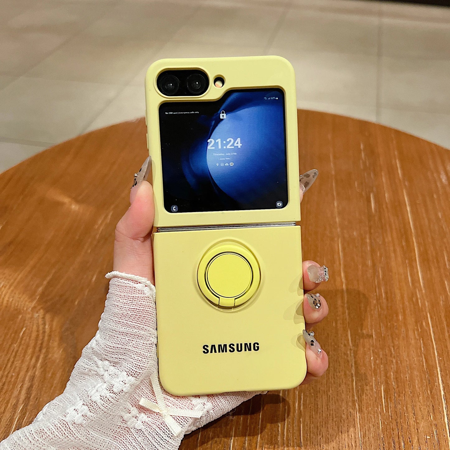 Funda de teléfono con soporte de anillo de silicona líquida de Color caramelo oficial de lujo Samsung Galaxy Z Flip 7 6 5 4 3 funda protectora a prueba de golpes