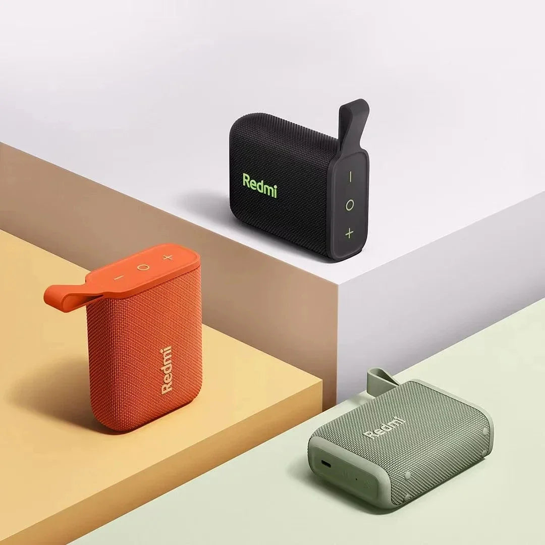 Xiaomi Redmi Altavoz Bluetooth portátil al aire libre IP67 estéreo potente caja de sonido BT5.3 RGB doble emparejamiento TWS conectividad colorida