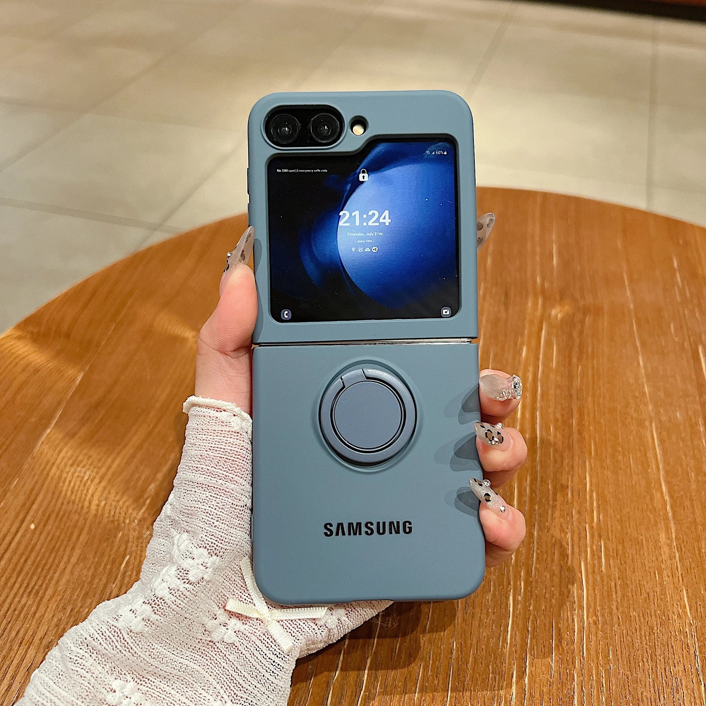 Funda de teléfono con soporte de anillo de silicona líquida de Color caramelo oficial de lujo Samsung Galaxy Z Flip 7 6 5 4 3 funda protectora a prueba de golpes